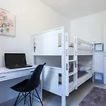 Petra Modern Apartment With Free Parking And Bbq